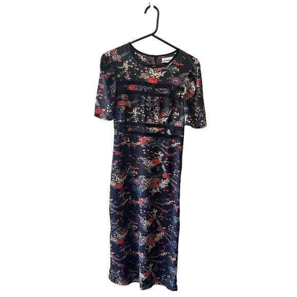 Urban Outfitters Dresses & Skirts - NWT Urban Outfitters Emma marie midi dress size S